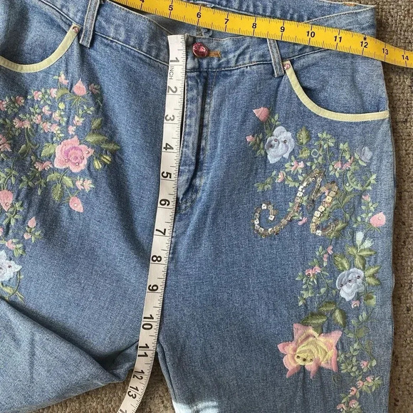 Moiselle Y2K Jeans Women 0/W27 Floral Embroidered Light Wash Blue Fray Hem Fairy - Picture 2 of 14